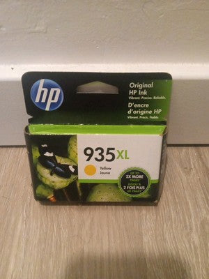 HP 935XL High Yield Original Ink Cartridge, Yellow (C2P26AN) Expired NO DATE