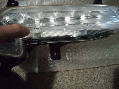 Fits 2016-2018 Chevy Malibu Front Bumper Running Light Lamp Right Passenger RH