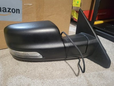 Right Passenger Side Mirror 2019-24 Ram 1500 68276500AH/CH1321472 NO POWER FOLD