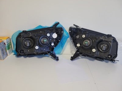 Headlights Pair for 2006-2009 Toyota 4Runner Sport Set TO2502165