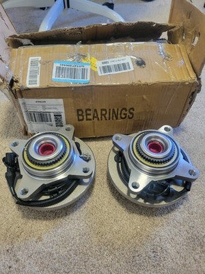 Pair 4WD Front Wheel Hub and Bearings for Ford F-150 Expedition Lincoln Mark LT