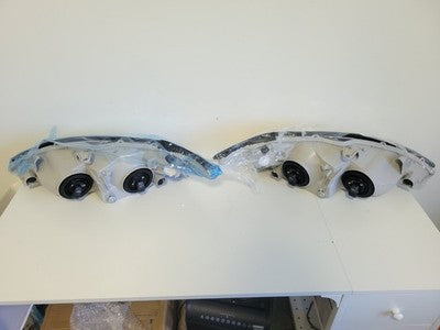 2002-2004 Toyota Camry Headlights Pair Chrome Clear Housing Set Left TO2502137