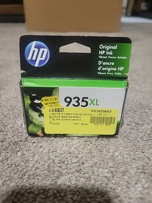 Genuine HP 935 XL Yellow Ink Cartridge - C2P26AN, 04/2023