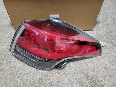 Right Rear Halogen Tail Light Brake Stop Tail Lamp For Toyota Rav4 2016 - 2018