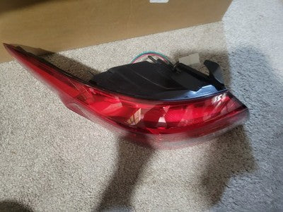Left Side Outer Tail Light Brake Lamp Hyundai Sonata 2015 2016 2017
