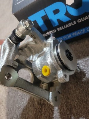 TRQ Rear Left Brake Caliper Fits 2018 Fiat 500X 2018 Jeep Renegade