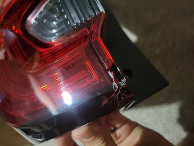 Left Side Tail light 2020-2022 Honda CR-V CRV LED Outer SMALL CRACK ON CORNER