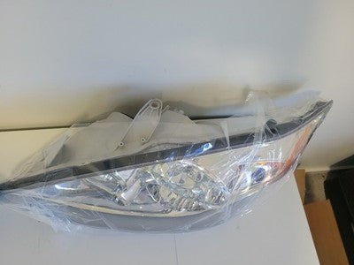 2002-2004 Toyota Camry Headlights Pair Chrome Clear Housing Set Left TO2502137