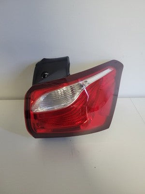 Right Outer Halogen Tail Light for 2018-2021 Chevy Equinox Passenger GM2805132