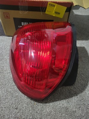 Passenger Side Outer Tail Light For 2006-2008 Honda Civic Sedan Right RH