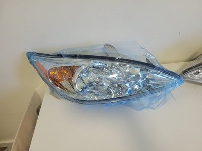 2002-2004 Toyota Camry Headlights Pair Chrome Clear Housing Set Left TO2502137